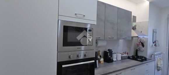 2 Schlafzimmer Wohnung in Trieste, Italy, Nr. 257884 3