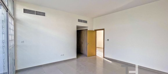 4 bedrooms Townhouse in Mudon, UAE No. 28550 3