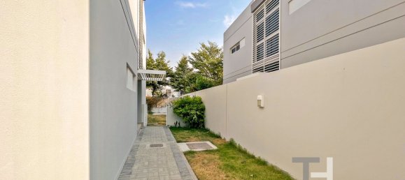 4 bedrooms Townhouse in Mudon, UAE No. 28550 7