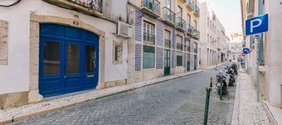 70m² Commercial property in Lisbon, Portugal No. 91658 9