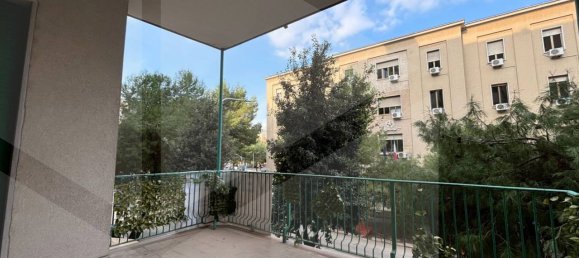 5 rooms Commercial property in Foggia, Italy No. 21317 7