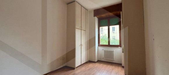 5 rooms Commercial property in Foggia, Italy No. 21317 11