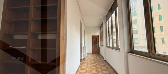 5 rooms Commercial property in Foggia, Italy No. 21317 2