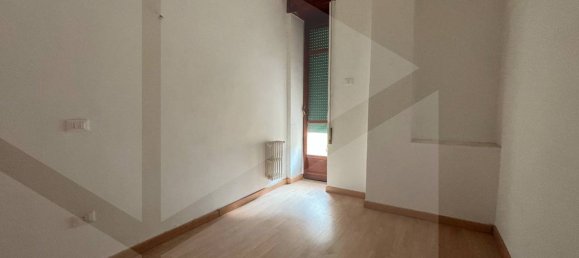 5 rooms Commercial property in Foggia, Italy No. 21317 9