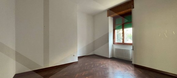 5 rooms Commercial property in Foggia, Italy No. 21317 16