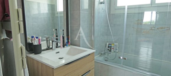 Casa T3 em Gagny, France N.º 170206 10