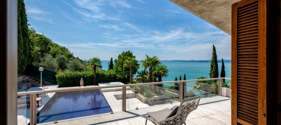 4 bedrooms Villa in Torri del Benaco, Italy No. 60384 40