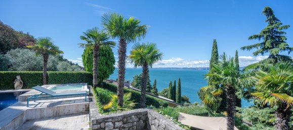 4 bedrooms Villa in Torri del Benaco, Italy No. 60384 35