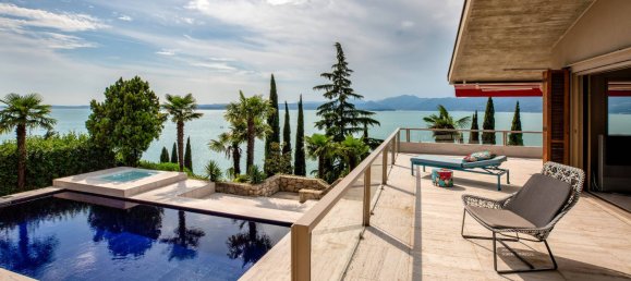 4 bedrooms Villa in Torri del Benaco, Italy No. 60384 12