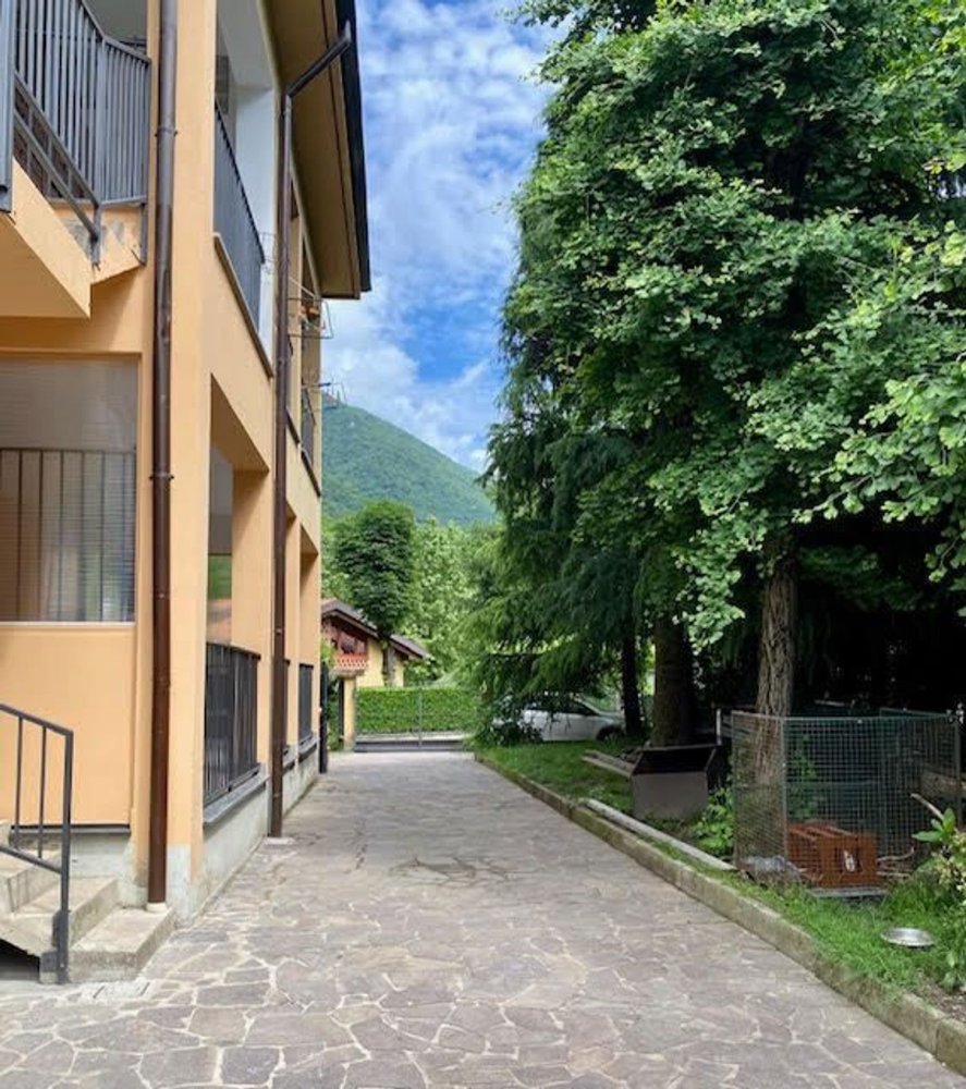 Apartamento de 3 divisões em Ponte Lambro, Italy N.º 183398