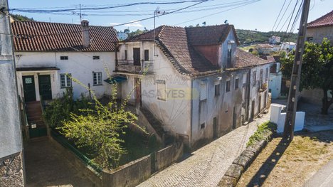 3 غرف نوم منزل في Nogueira do Cravo, Portugal رقم 172042