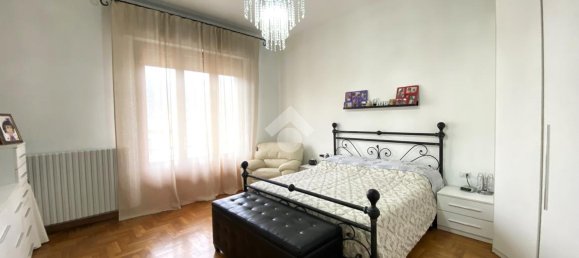 10 rooms House in Vaiano, Italy No. 118947 9