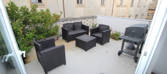 5 bedrooms House in Ragusa, Italy No. 360801 33