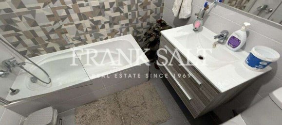 Ático de 1 dormitorio en Attard, Malta No. 2219 10