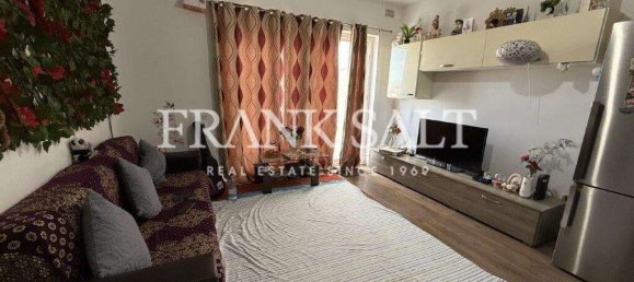 Ático de 1 dormitorio en Attard, Malta No. 2219 2