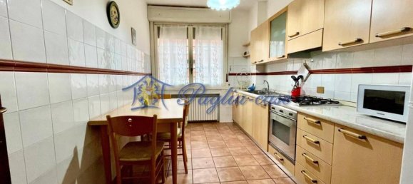 5 rooms Apartment in Carpi, Italy No. 33946 2
