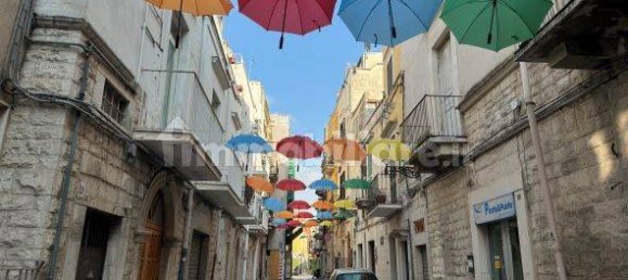 5 rooms Building in Corato, Italy No. 83628 3