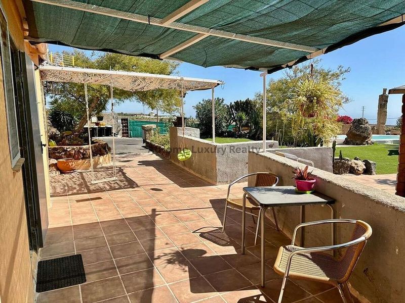 Casa T8 em San Miguel de Abona, Spain N.º 242700