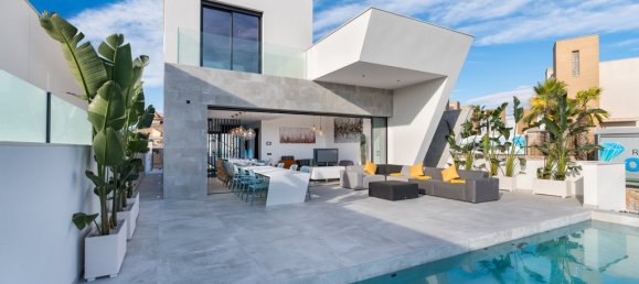 3 Schlafzimmer Villa in Rojales, Spain, Nr. 8670 4