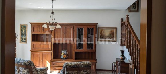 3 bedrooms House in San Pietro in Casale, Italy No. 15816 5