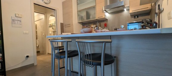 2 rooms Apartment in Florence, Italy No. 191466 7