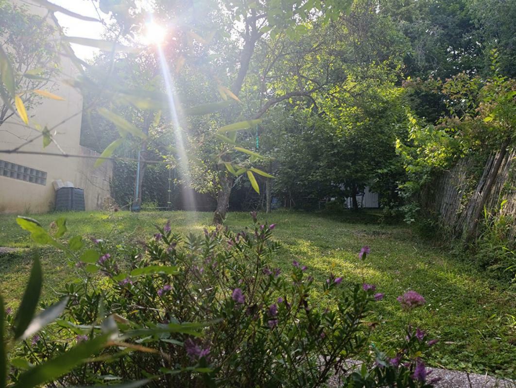 2 Schlafzimmer Haus in Varennes-Jarcy, France, Nr. 296980