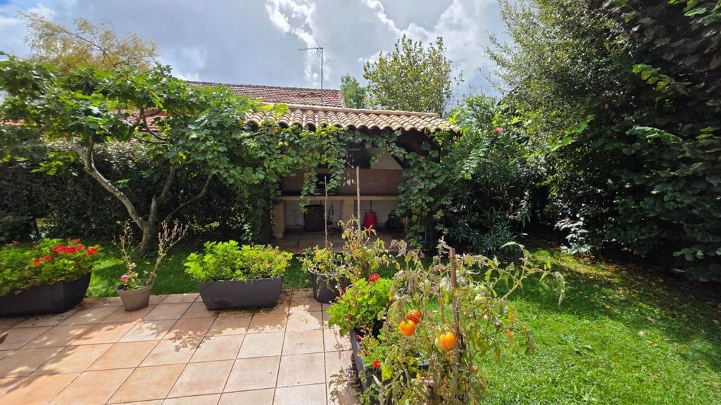 Casa de 3 dormitorios en Andernos-les-Bains, France No. 346533