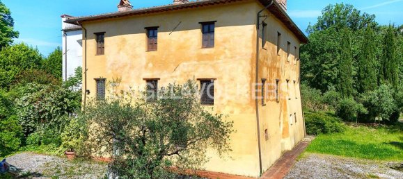 Villa de 5 dormitorios en Capannori, Italy No. 51258 40