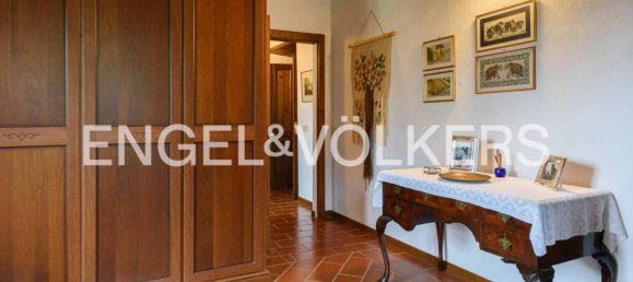 Villa de 5 dormitorios en Capannori, Italy No. 51258 22