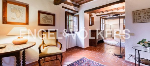 Villa de 5 dormitorios en Capannori, Italy No. 51258 13
