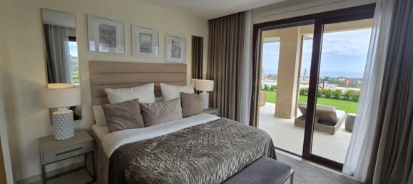 3 bedrooms Apartment in Benahavis, Spain No. 256430 17