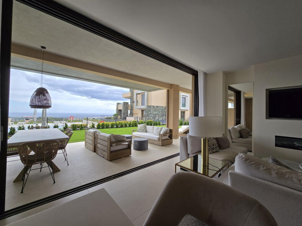 3 Schlafzimmer Wohnung in Benahavis, Spain, Nr. 256430