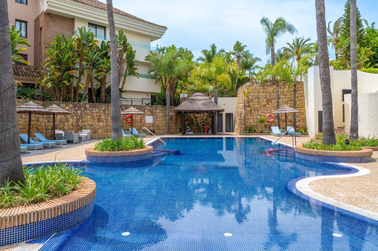 3 bedrooms Apartment in Marbella, Spain No. 144919