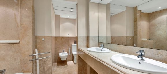 3 bedrooms Apartment in Marbella, Spain No. 144919 32