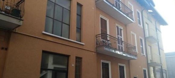 2-salle Appartement à Cesano Maderno, Italy No. 138807 2