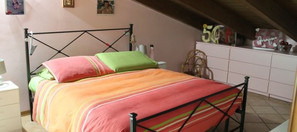 9 rooms Duplex in Traversetolo, Italy No. 94618 18