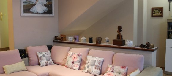 9 rooms Duplex in Traversetolo, Italy No. 94618 8