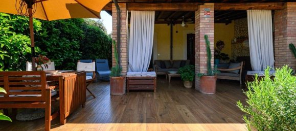 2 bedrooms House in Rome, Italy No. 334940 4