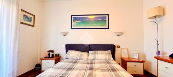 Apartamento de 3 divisões em Udine, Italy N.º 52335 12