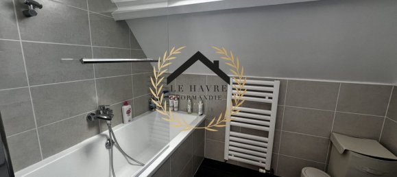 3 bedrooms House in Angerville-l'Orcher, France No. 358832 8