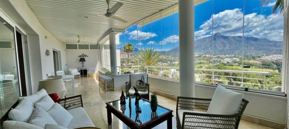 Ático de 3 dormitorios en Marbella, Spain No. 147040 6