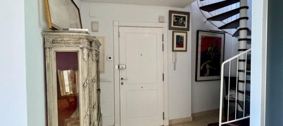 Ático de 3 dormitorios en Marbella, Spain No. 147040 23