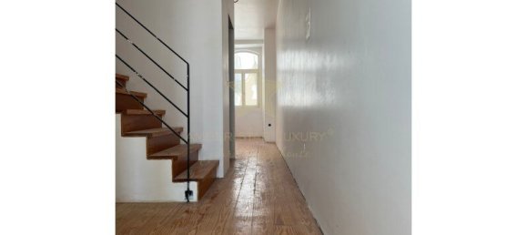 بناية في Porto, Portugal 240متر مربع رقم 133762 7