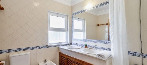 4 bedrooms Villa in Albufeira, Portugal No. 131534 6