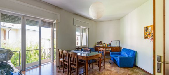 3 rooms Commercial property in Vicenza, Italy No. 293209 2