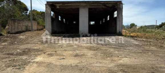 Almacén en Balestrate, Italy 1600 m² No. 325387 2