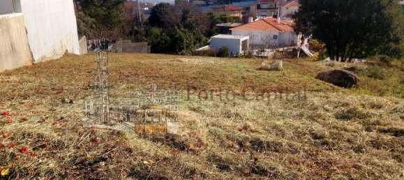 835m² Land in Vila Nova de Gaia, Portugal No. 19360 3