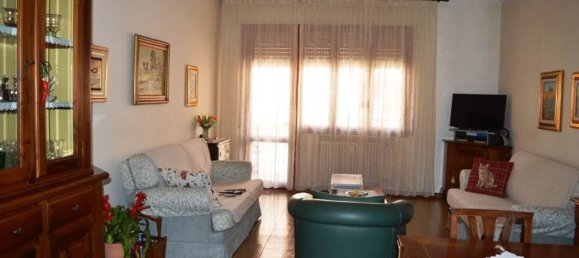 5 rooms Apartment in Conegliano, Italy No. 119924 2