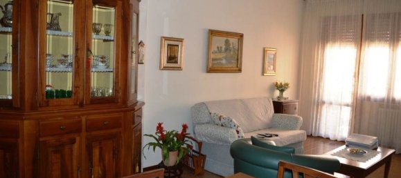 5 rooms Apartment in Conegliano, Italy No. 119924 4