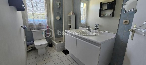 3 Schlafzimmer Haus in Brie-Comte-Robert, France, Nr. 329526 6